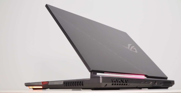 عکس پورت asus-rog-strix-g733zw-a