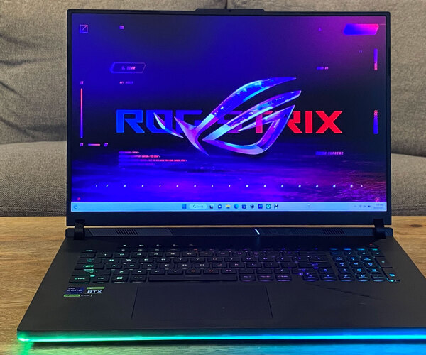 ROG Strix Scar 18 1