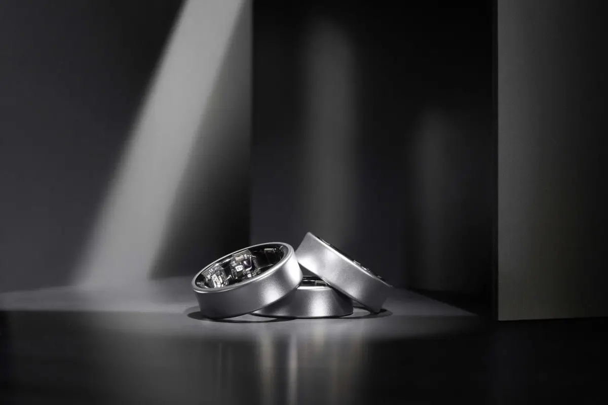 Galaxy Ring details jpg