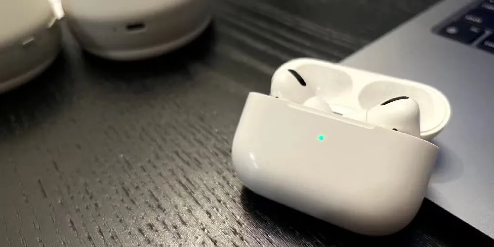 2- مدل AirPods Pro 2 عمر باتری بهتری را ارائه می‌دهد