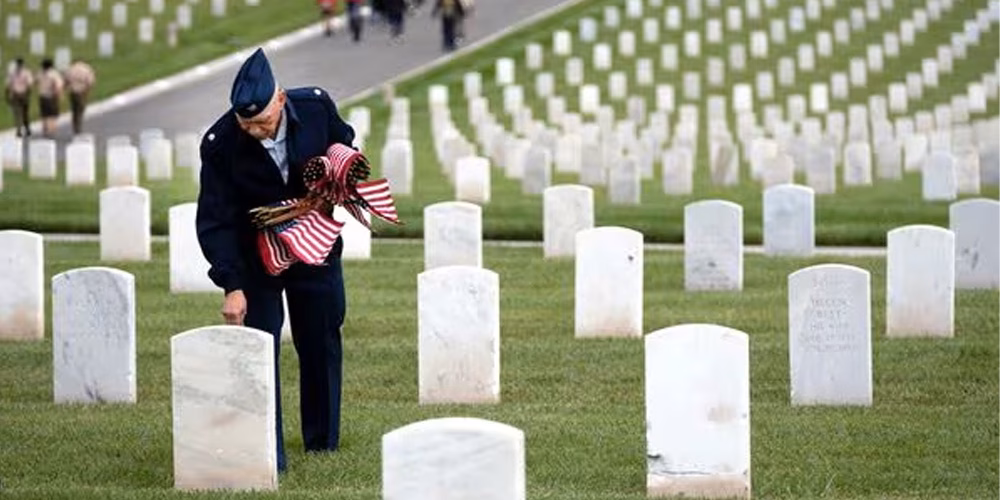 روز یادبود یا Memorial Day