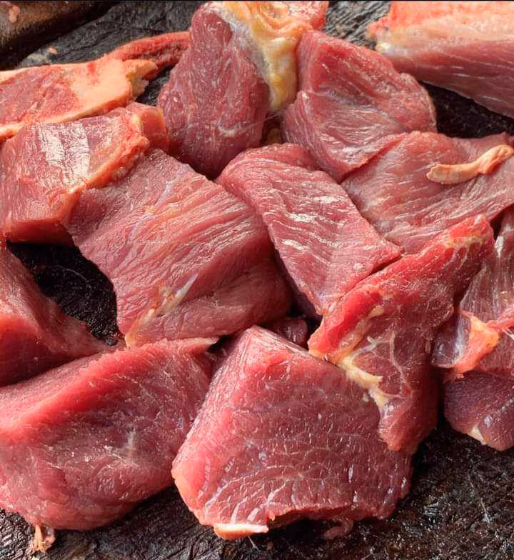 کاهش مصرف گوشت و مواد غذایی پرمصرف آب
