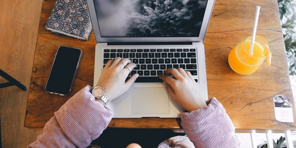 آموزش فعالسازی کیبورد فارسی در مک بوک 16 راهنمای استفاده از کیبورد فارسی مک بوک