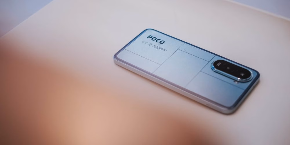 بررسی پوکو M7 4G 4 بررسی پوکو M7 4G