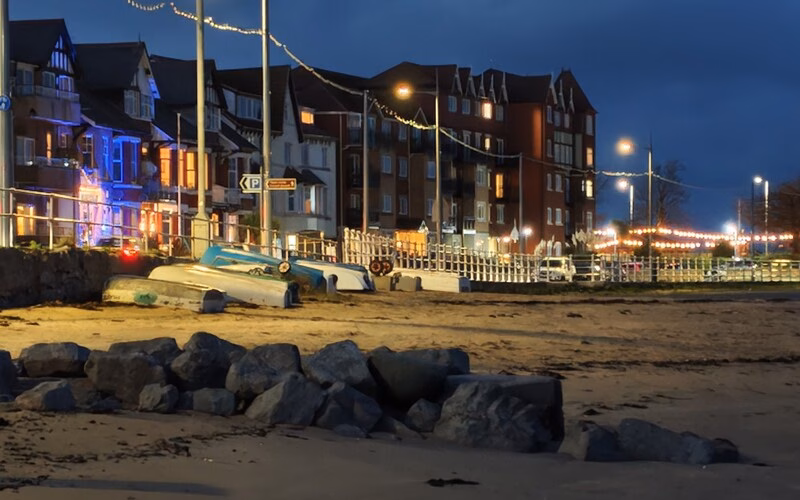 نقد و بررسی پوکو F8 اولترا؛ پرچم داری متفاوت! 23 کیفیت در نور شب poco f8 اولترا