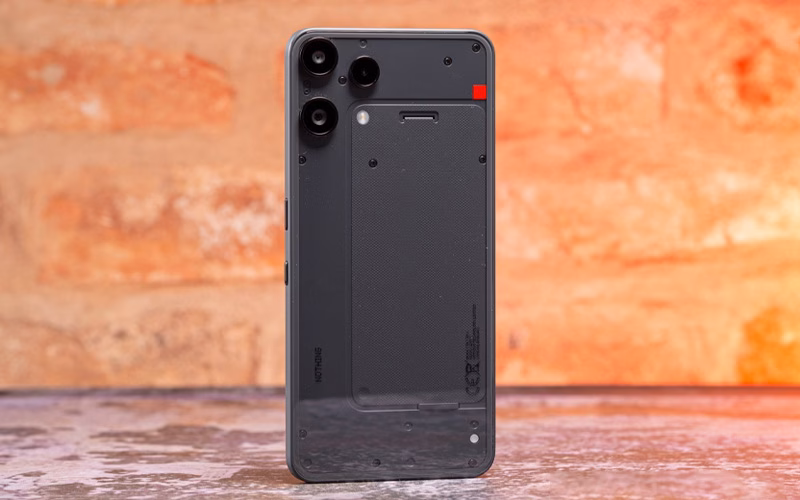 بررسی Nothing Phone (3a) Lite 17 طراحی Nothing Phone (3a) Lite