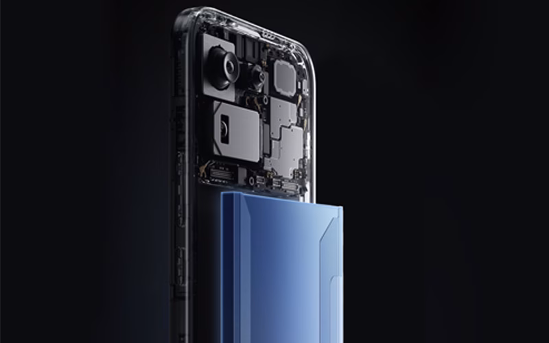 Poco F8 Pro در مقابل Poco F8 Ultra: نبرد پرچمداران اقتصادی شیائومی! 11 مقایسه باتری های پوکو F8 Pro و پوکو F8 Ultra