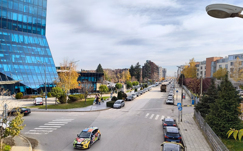 بررسی Nothing Phone (3a) Lite 24 کیفیت دوربین در نور روز Nothing Phone 3a Lite